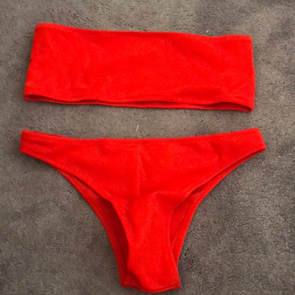 Bandeau bikini